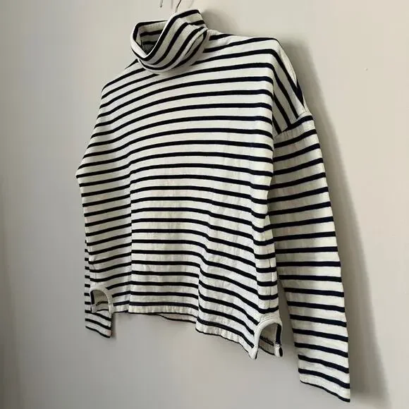 Madewell Striped White & Navy Blue Cropped Turtleneck Sweater Size XS - Picture 3 of 13